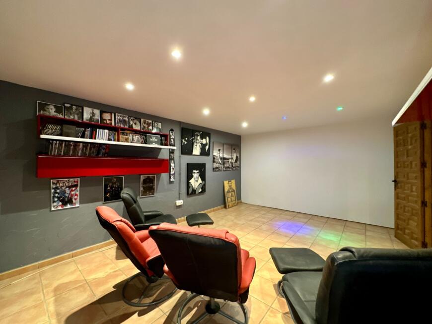 44402-spex-image-139